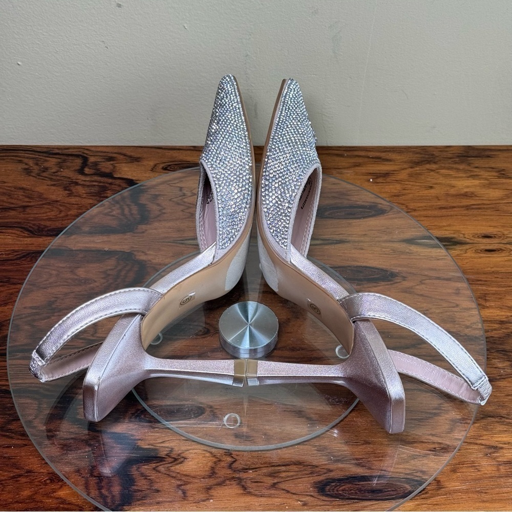 Anne Klein Ivan Embellished Slingback Pump - Picture 12 of 15